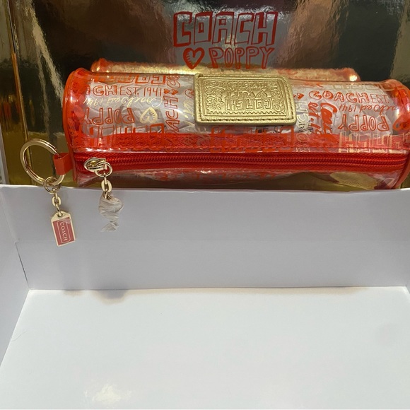 Coach Poppy Limited Edition Clear Cosmetic Case - Picture 1 of 8